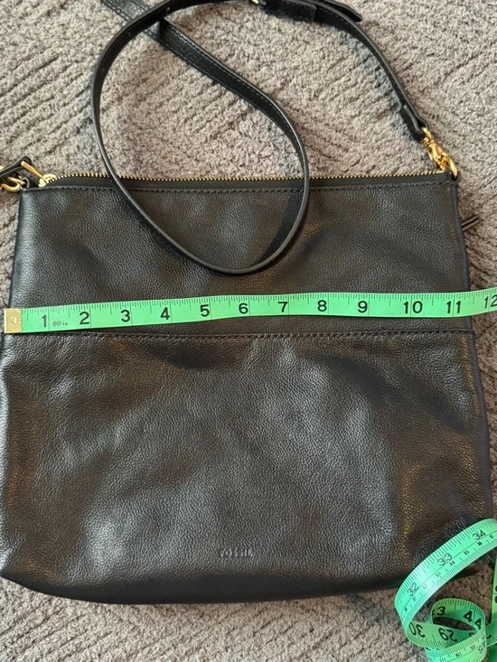 Fossil Black Leather Crossbody Bag with Gold Hardware - Picture 5 of 7